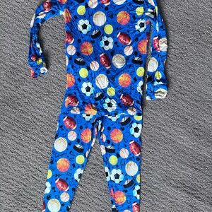 Macaron and Me Sports Ball Pajama Set in 4T